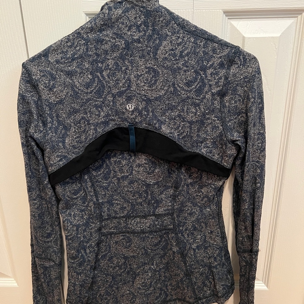 Lululemon zip up